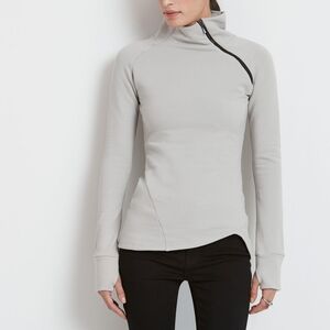 Marcella New York Light Grey Brie Medium Sweatshirt NWT